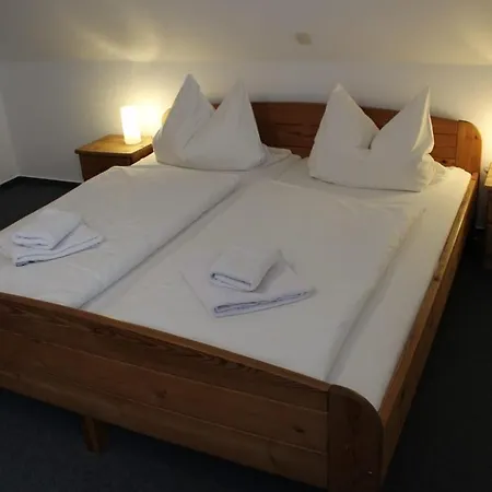 Отель Alte Schmiede & Restaurant Йорк